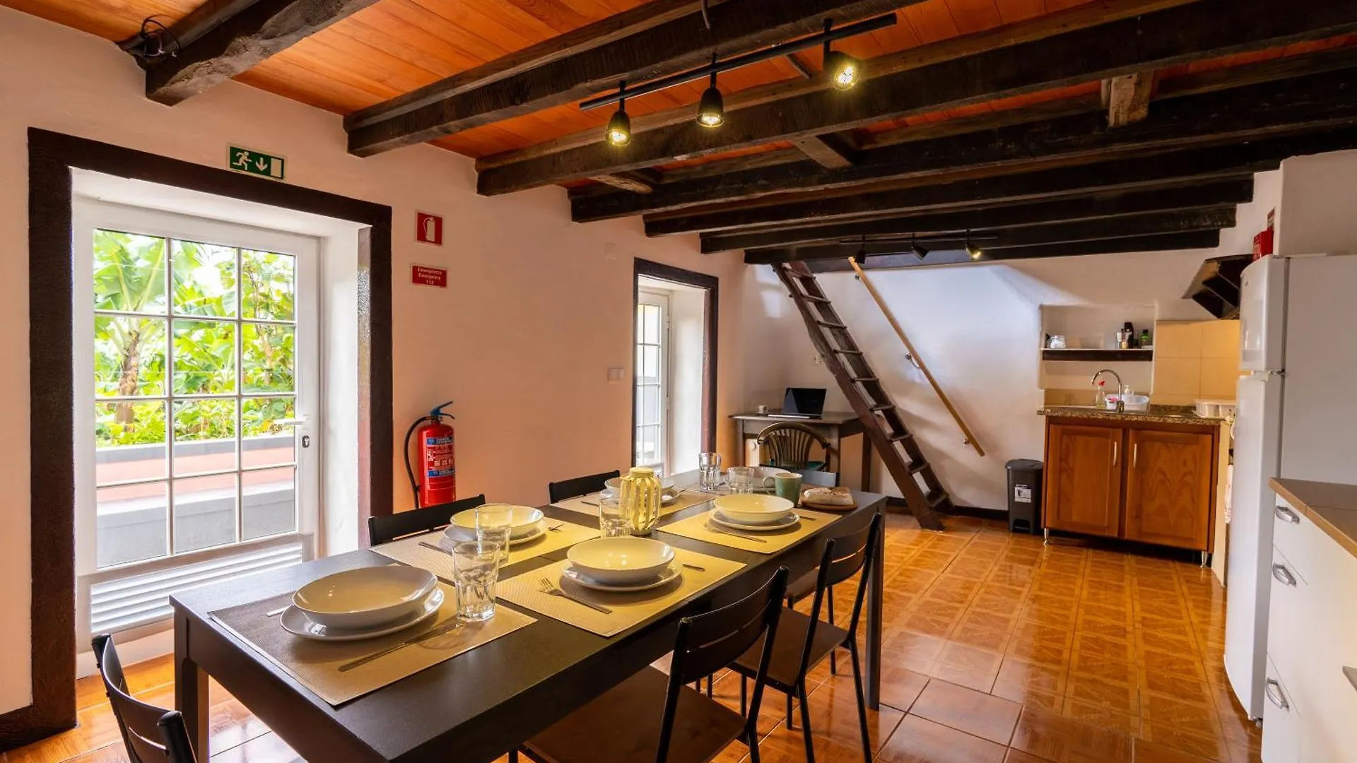 פונטה דו סול Sleep Among The Bananas! Rustic Cottage With Trails At Your Doorstep 0*, פונטה דו סול